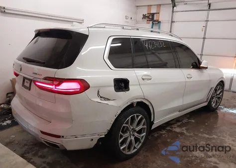 2021 BMW X7 xDrive40I z USA, uszkodzony, nr VIN 5UXCW2C00M9D78485